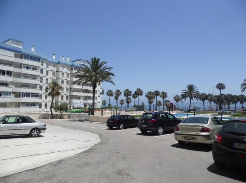 Aloha Playa Apartment Benalmadena Exterior photo