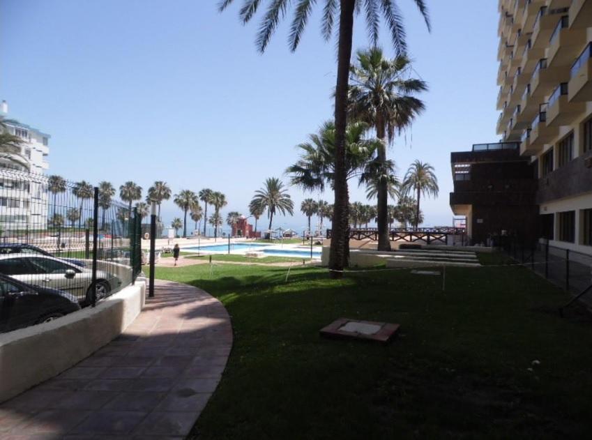 Aloha Playa Apartment Benalmadena Exterior photo